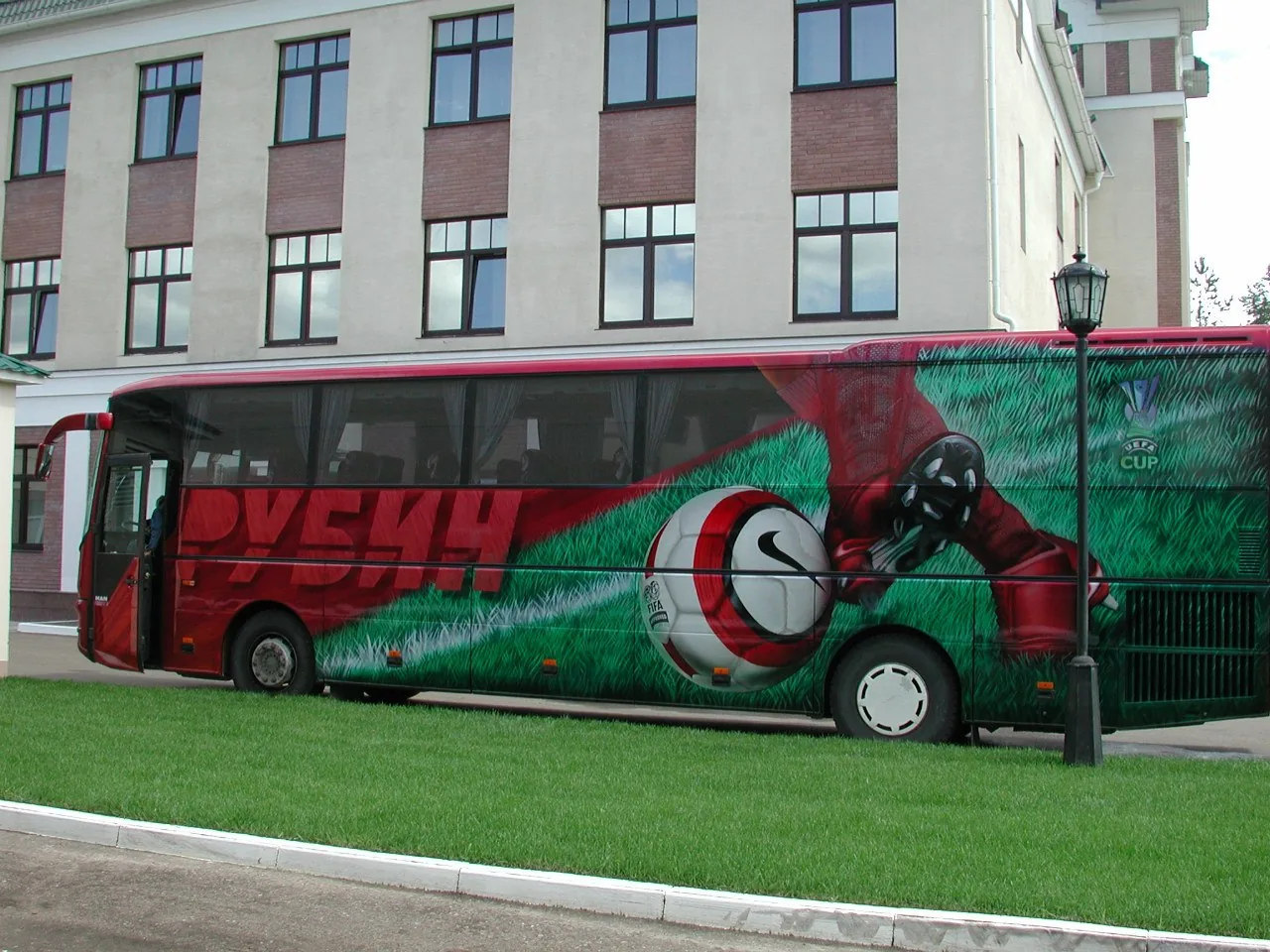 Автобусы ФК Рубин
